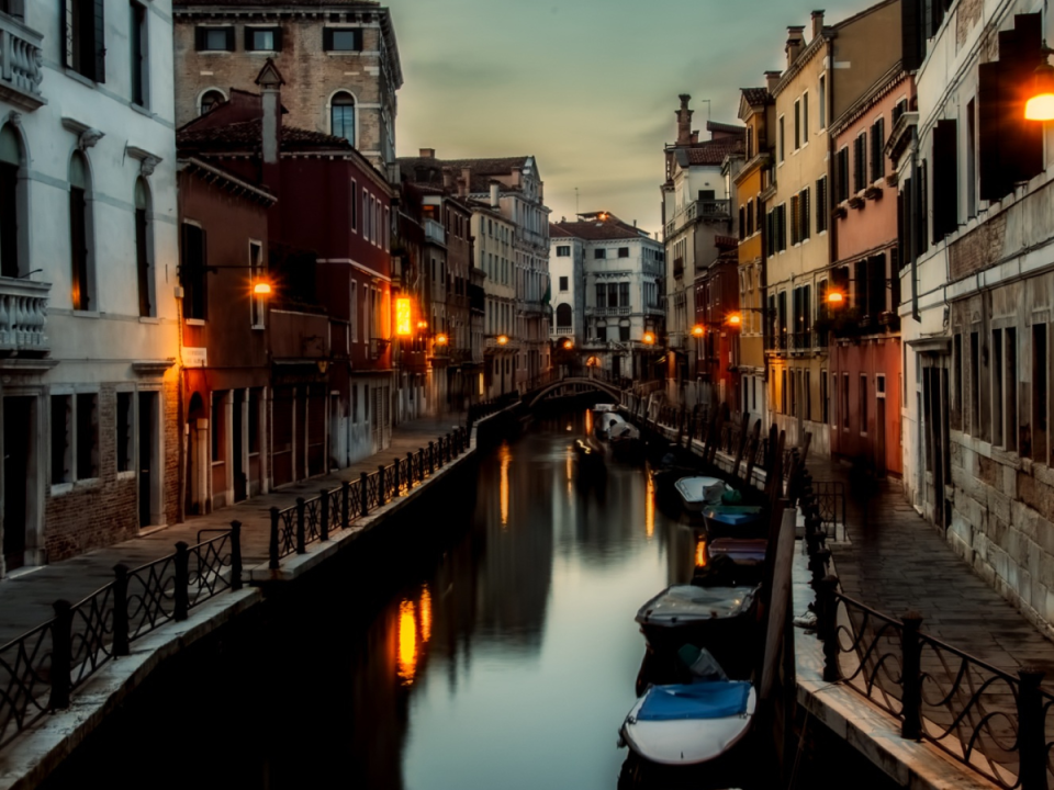 Venezia al tramonto